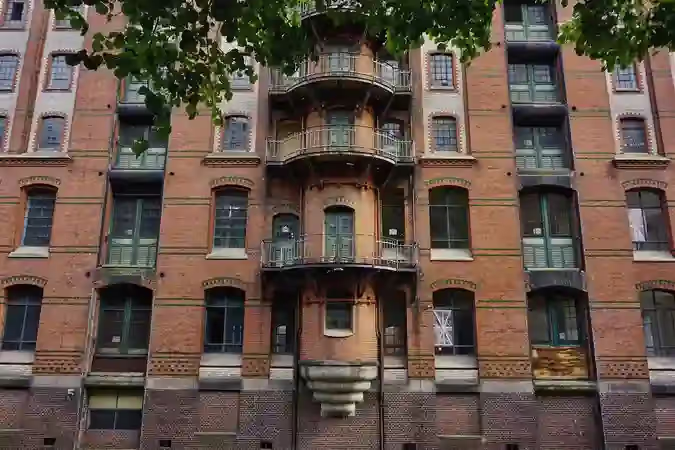 seniorapartments.life